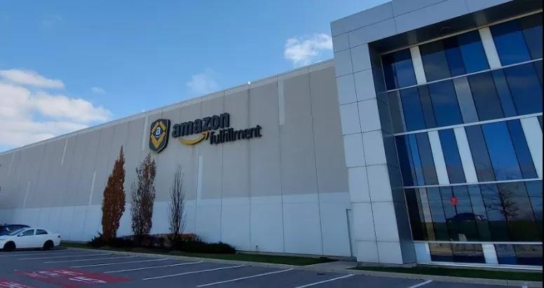 亚马逊物流中心YYZ3.jpg 亚马逊物流中心YYZ3.jpg